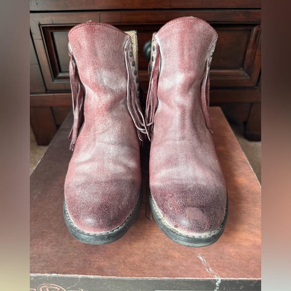 Corral/Circle G Wine Fringe Booties - Picture 3 of 9